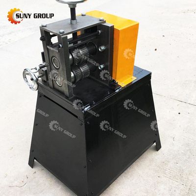 4.5kw 폐기물 케이블 절단 플라스틱 커버 스트립러 기계 구리 고무 / 플라스틱 케이싱에서 분리