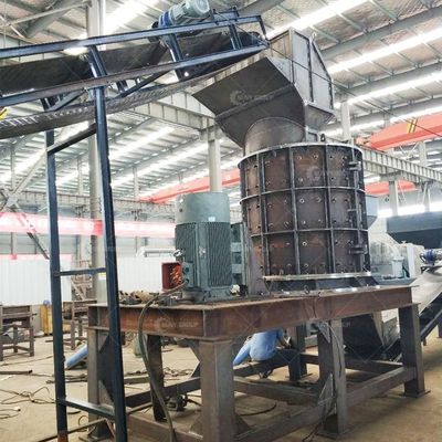 12000KG 수직 망치 복합 분쇄기 800-1000kg / H 용량으로 모래 만드는 기계